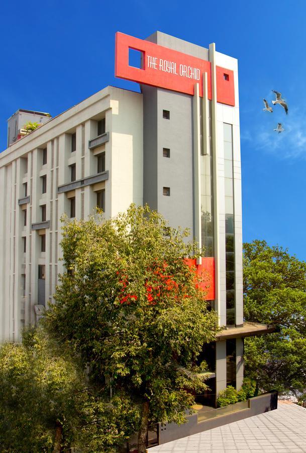 The Royal Orchid Hotel, Chembur 뭄바이 외부 사진
